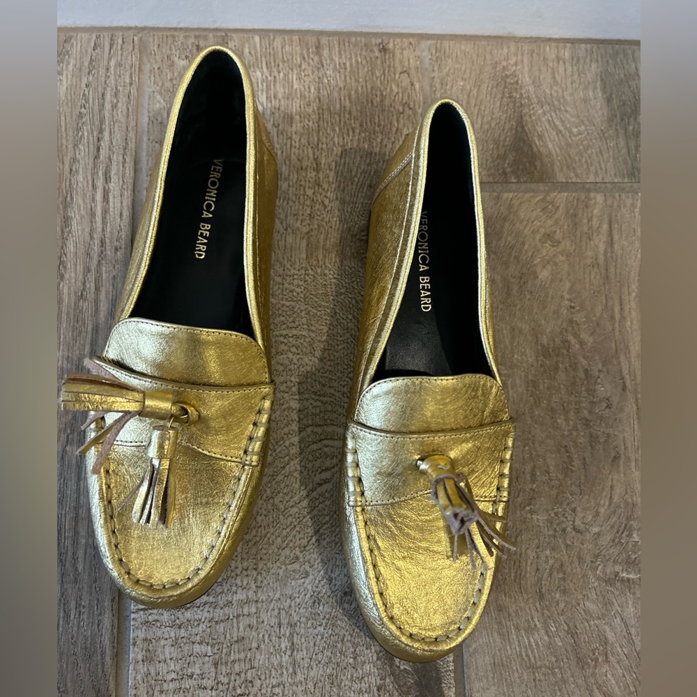 Veronica Beard Penny Tassel loafer metallic gold leather size 5.5 NEW